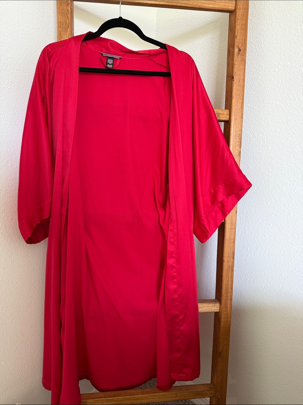 Victoria's Secret Red Satin Kimono Robe